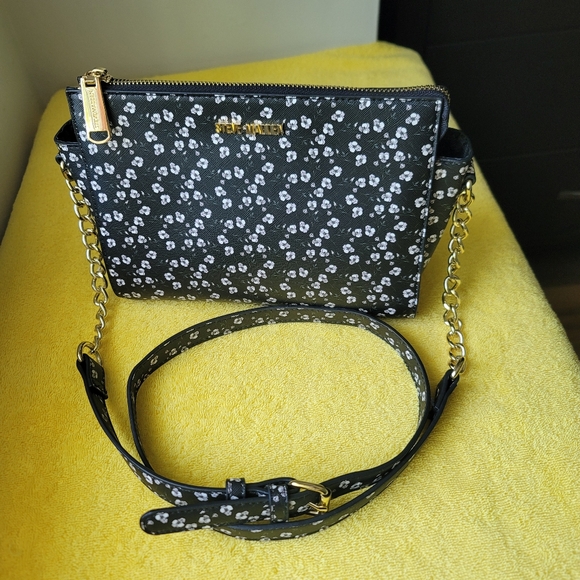 Steve Madden Crossbody Hobo purse mini flowers bag - Picture 3 of 7